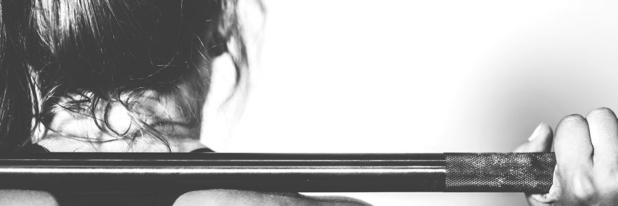 SHOULD I ALTER MY TRAINING/LIFTING SCHEDULE AROUND MY PERIOD?